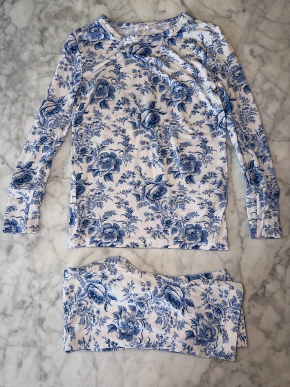 Posh Peanut Blue and White Floral Long-Sleeve Pajama Set 3/4Y